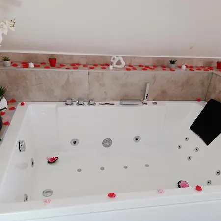 Jacuzzi Au Centre Appartamento Colmar